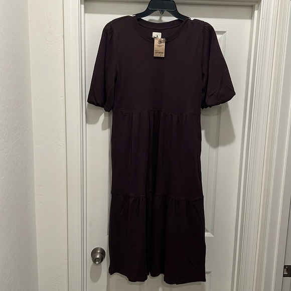 NWT Amazon Short Sleeve Tiered Midi Dress With Pockets - Picture 2 of 12
